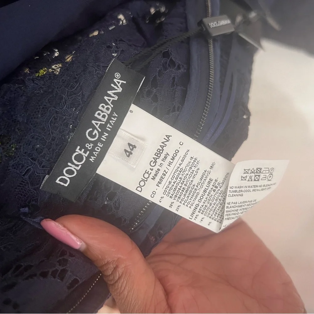 SOLD!  💕 NWT Dolce & Gabbana $4995 Floral Embroidered Lace in Navy - Picture 12 of 12